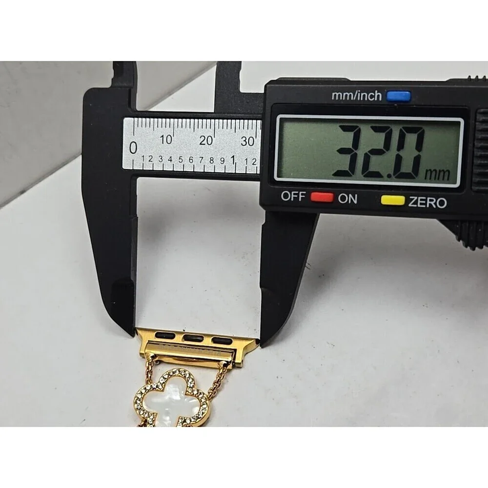 BCBGMAXAZRIA Gold Clover Rhinestone Apple Watch Band 42 44 45 49 Link Adjustable
